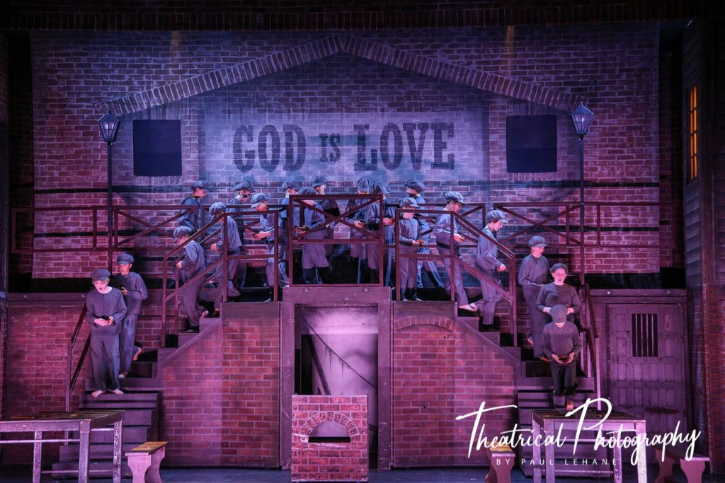 Oliver 001 Oliver 218 7E6C5796