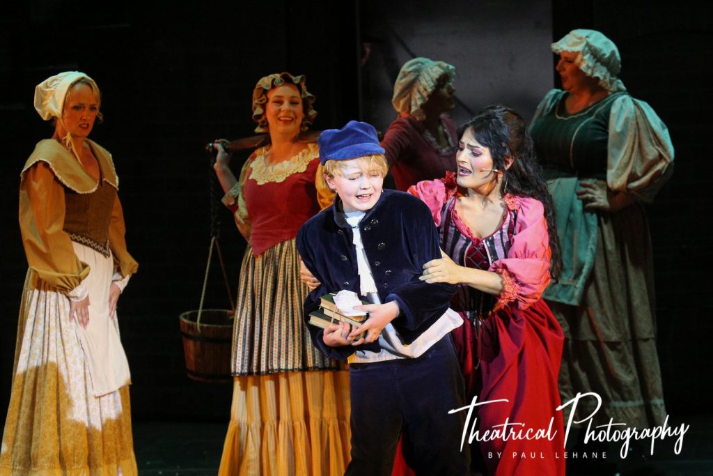 Oliver 219 Oliver 194 3V5A6097